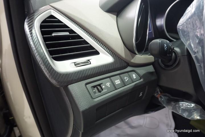 Hyundai Santa Fe 2017 (11)