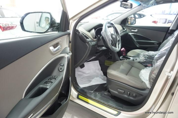 Hyundai Santa Fe 2017 (9)