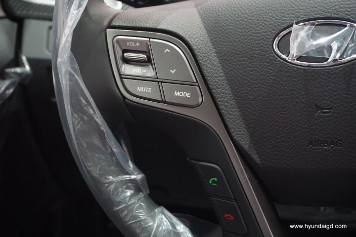 Hyundai Santa Fe 2017 (22)