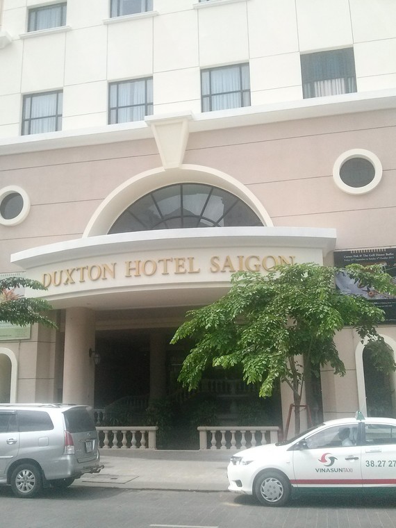 Khách Sạn Duxton Sài Gòn