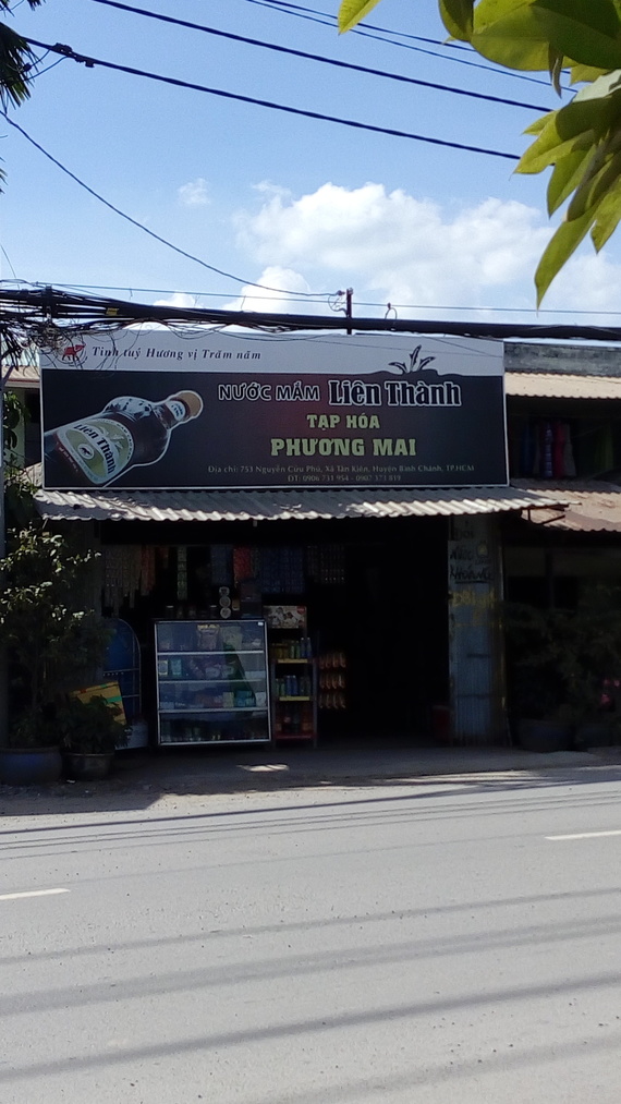 Cửa Hàng Tạp Hóa Phương Mai