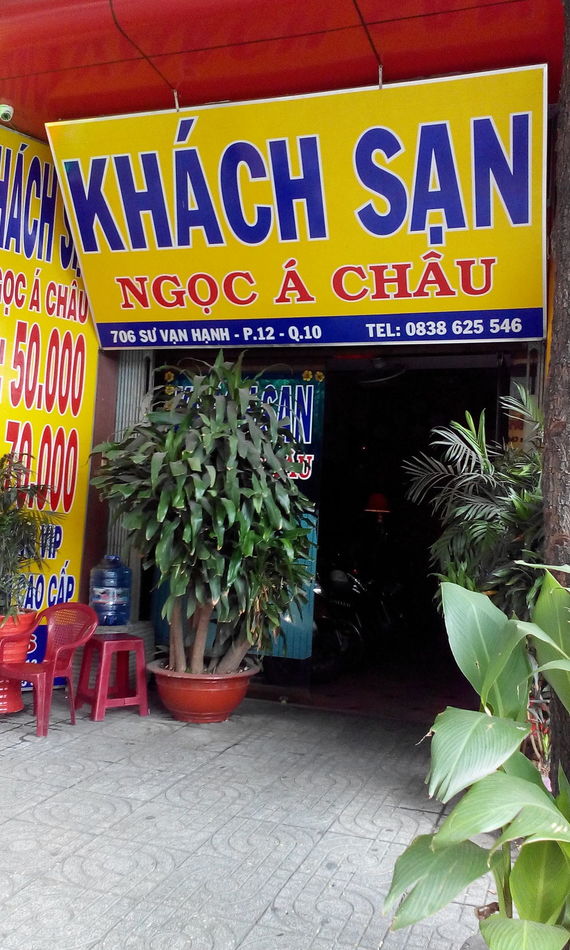 Khách Sạn Ngọc Á Châu