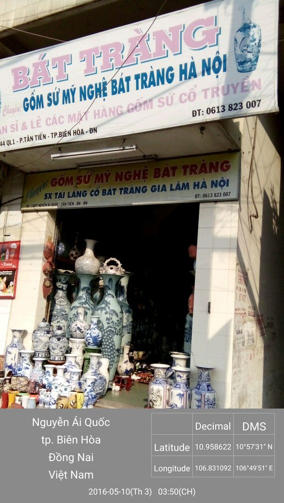 Cửa Hàng Gốm Sứ Bát Tràng