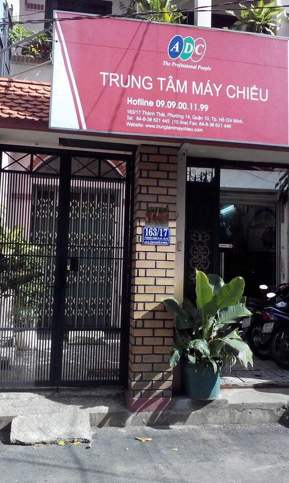 Trung Tâm Máy Chiếu