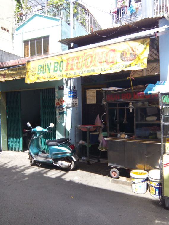 Quán Bún Bò Hương