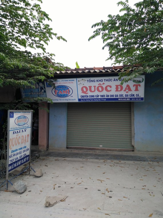 Tổng Kho Thức Ăn Gia Súc Quốc Đạt