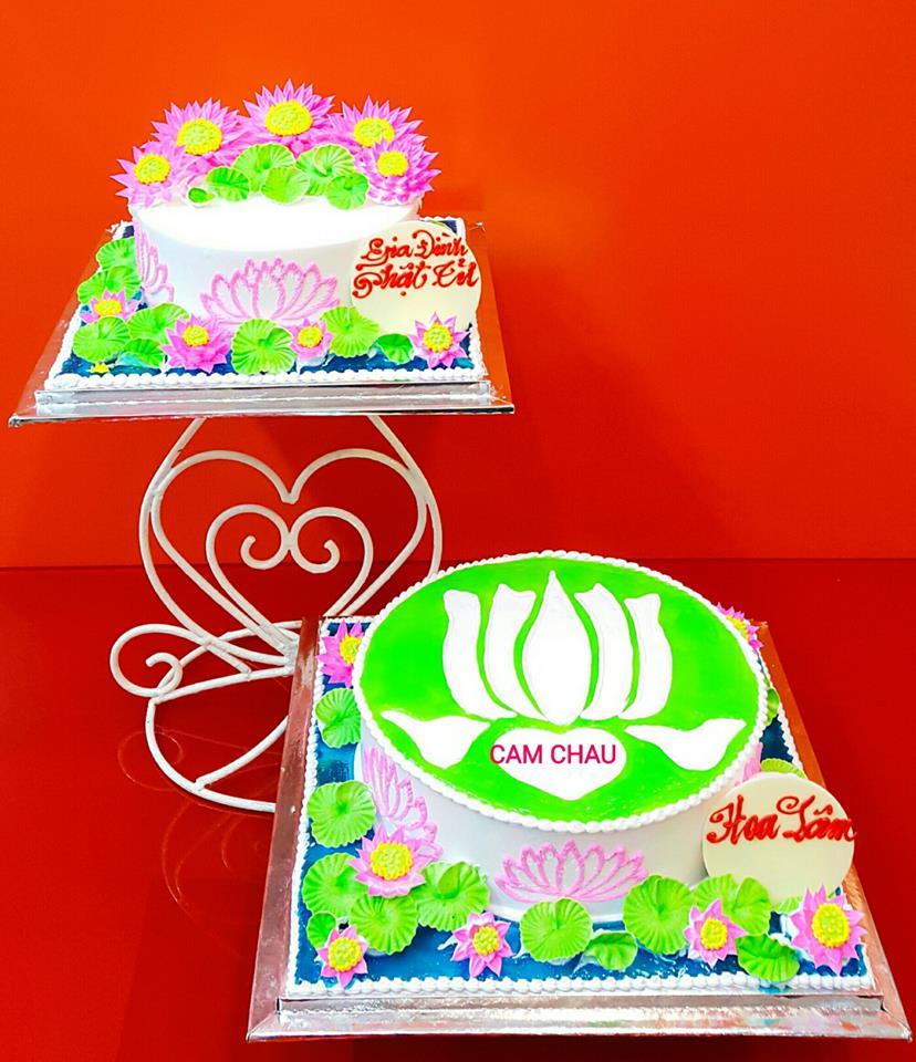 Bánh Kem Hoa Sen LF180005