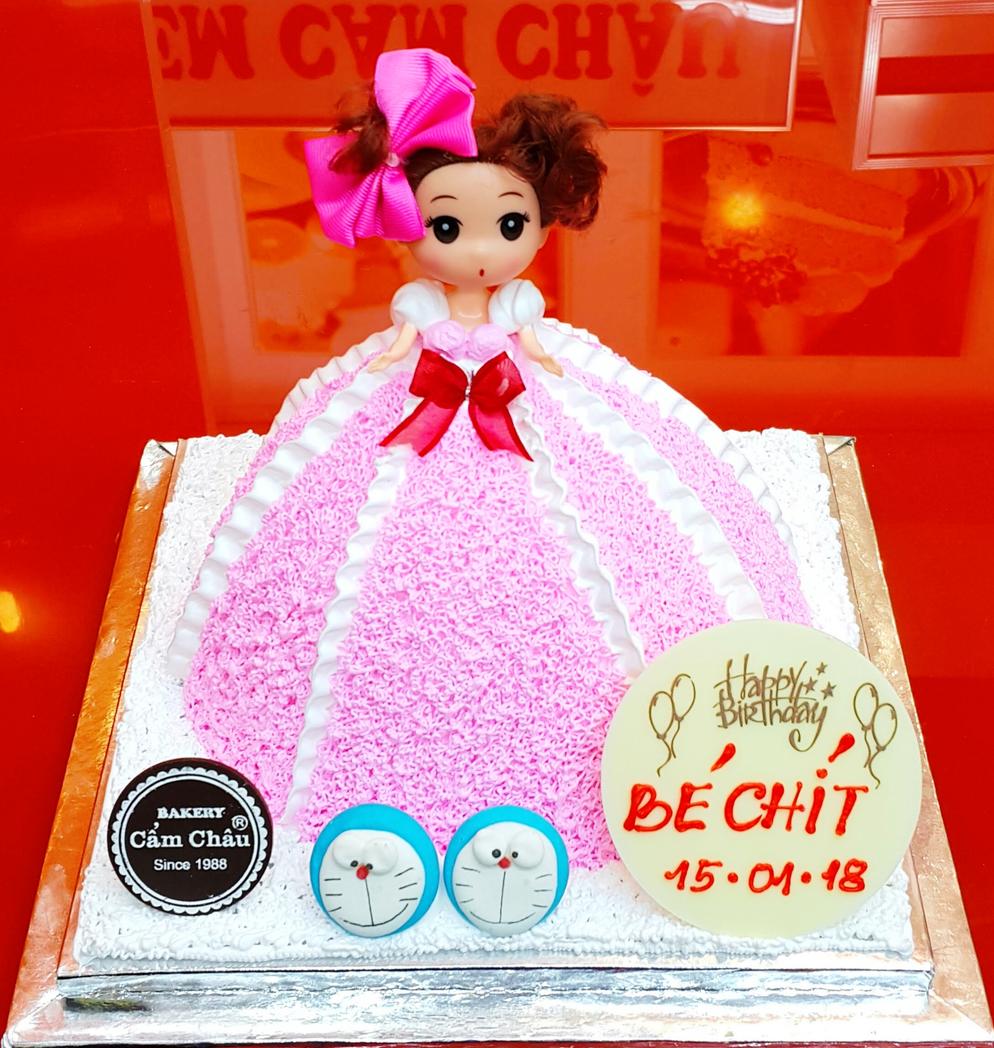 Bánh kem sinh nhật búp bê chibi TR184039