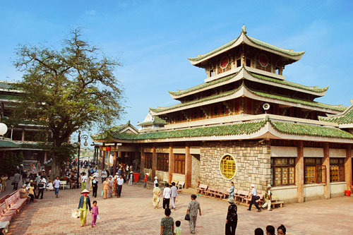 Hành Hương Chùa Bà Châu Đốc