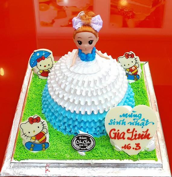 Bánh kem sinh nhật búp bê TR1870034