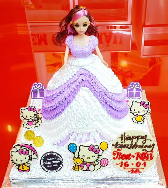 Bánh kem sinh nhật búp bê màu tím TR184021